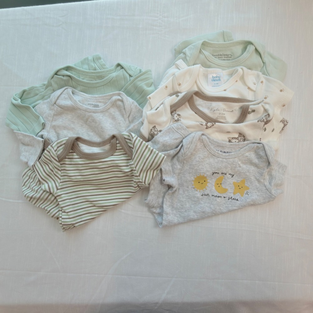 Multi Brand Bodysuit Lot Baby 0-3M Mixed Neutrals Excellent Cotton Ribbed 7pc